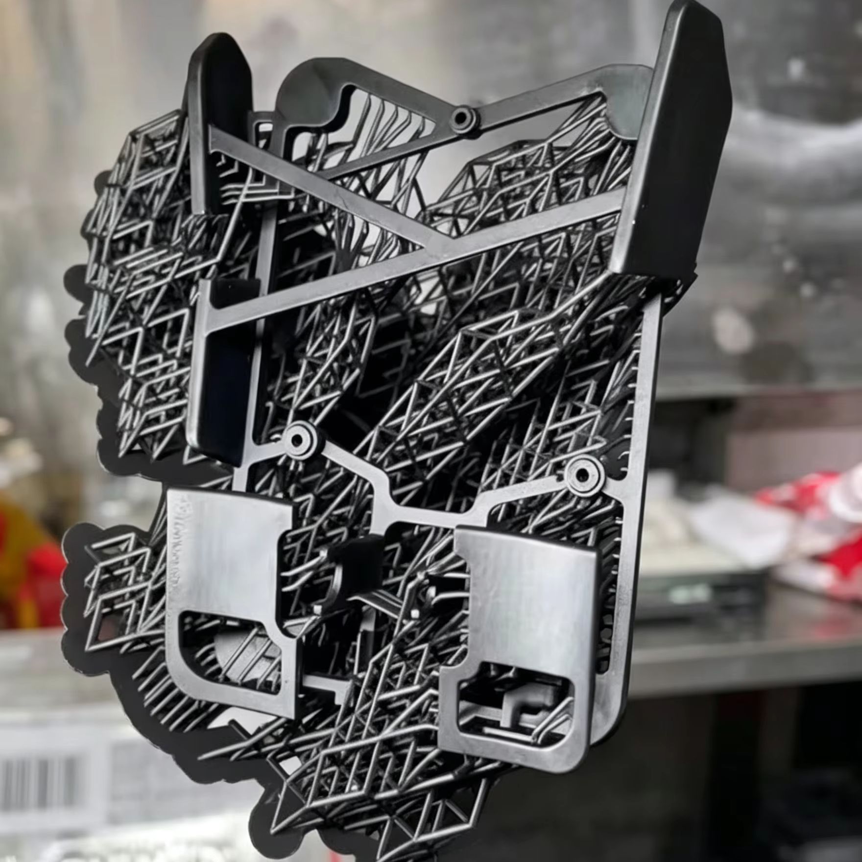 3D Printing File - غلاف فأرة مطبوع بتقنية ثلاثية الأبعاد